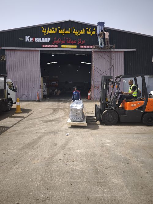 آخرین مورد شرکت شرکت KEISHARP مرکز خدمات شکاف های هیدرولیکی جدید را در وادی از زرقه عربستان سعودی راه اندازی کرد